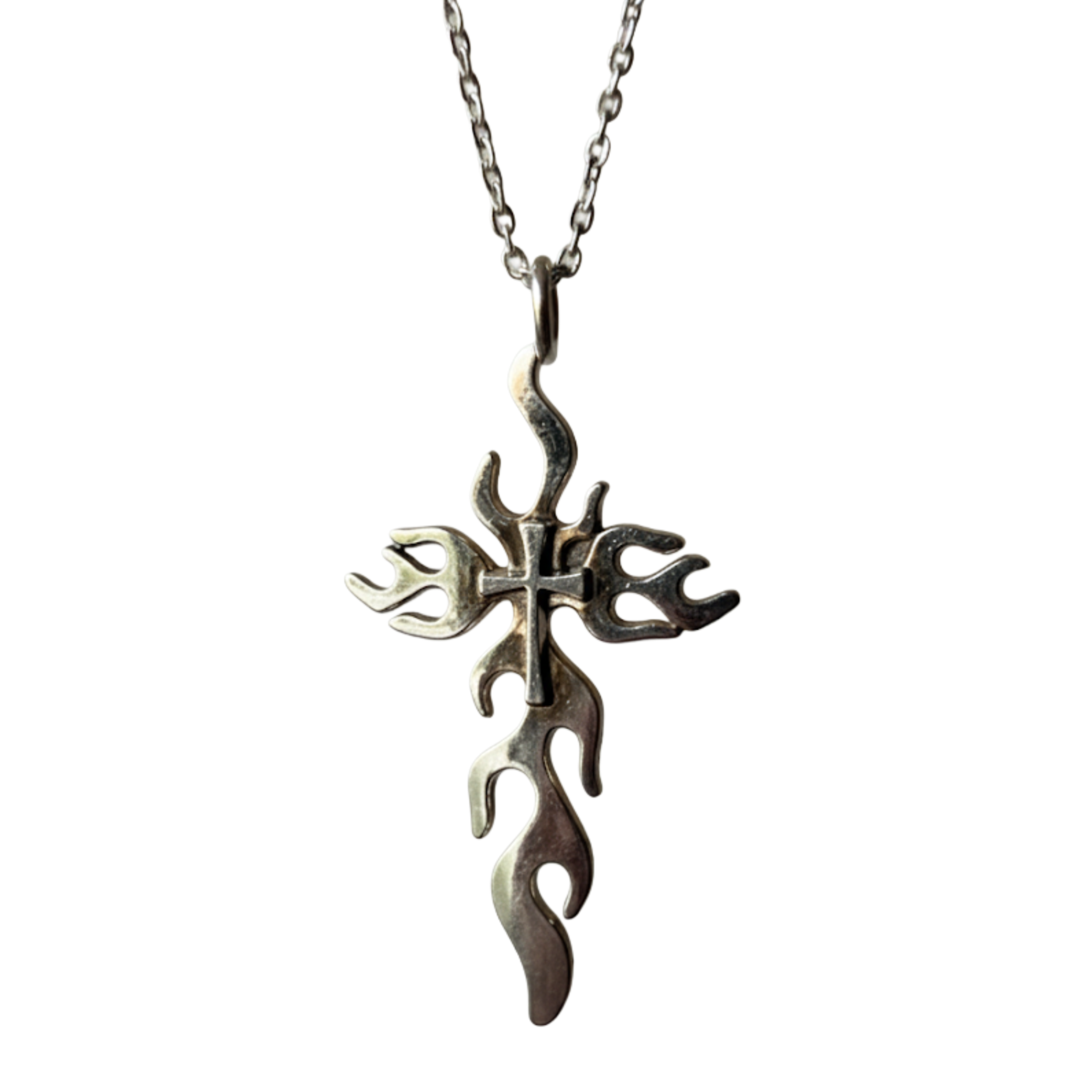 calvyr Flame cross pendent chain